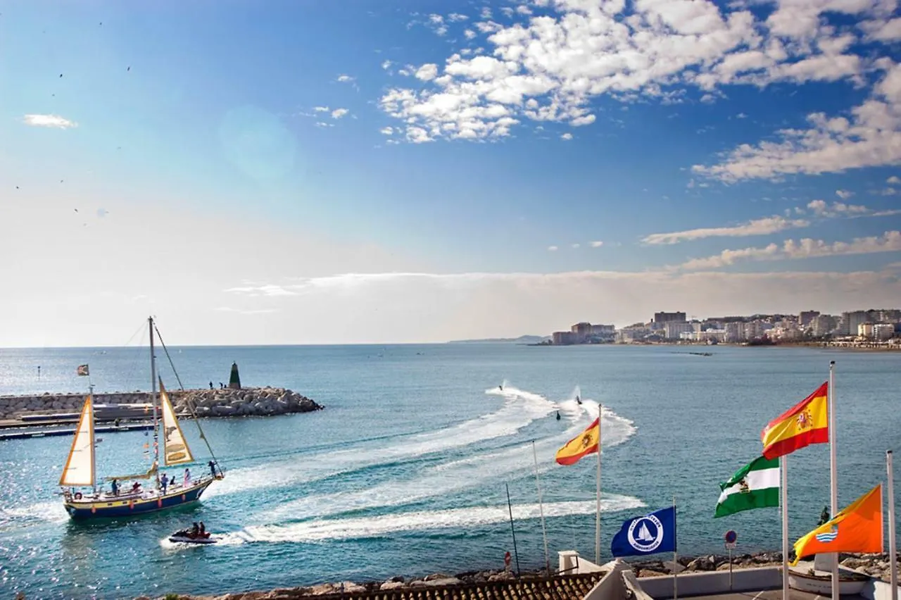 Newly Renovated Discover The Truth About Our Beautiful Oceanfront Apartment In Benalmadena Recent Renovations And New Management Ensure An Unforgettable Stay Book Now And Experience It For Yourself Spain