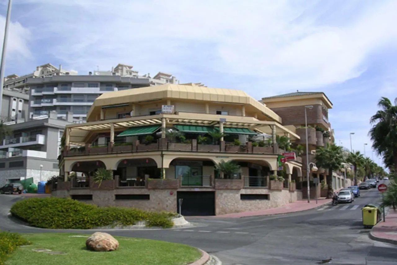 Homestay Newly Renovated Discover The Truth About Our Beautiful Oceanfront Apartment In Benalmadena Recent Renovations And New Management Ensure An Unforgettable Stay Book Now And Experience It For Yourself