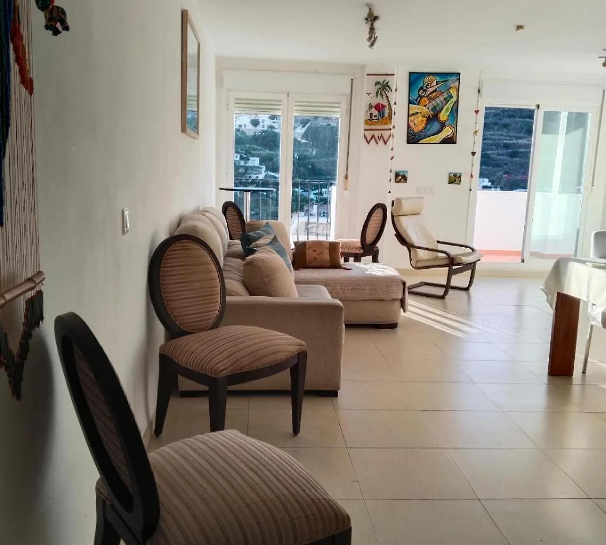 Newly Renovated Discover The Truth About Our Beautiful Oceanfront Apartment In Benalmadena Recent Renovations And New Management Ensure An Unforgettable Stay Book Now And Experience It For Yourself 0*,  Spanje