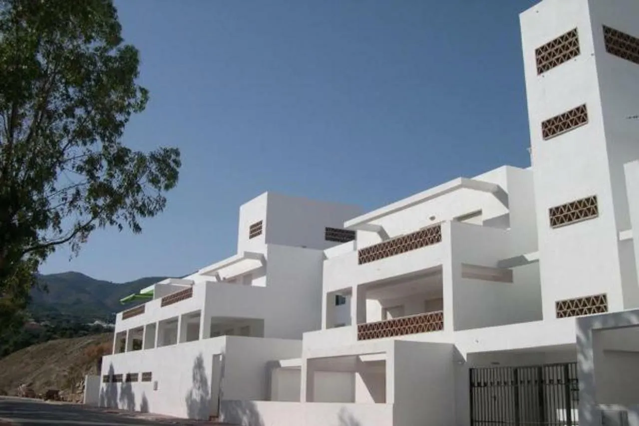 Accommodatie bij particulieren Newly Renovated Discover The Truth About Our Beautiful Oceanfront Apartment In Benalmadena Recent Renovations And New Management Ensure An Unforgettable Stay Book Now And Experience It For Yourself