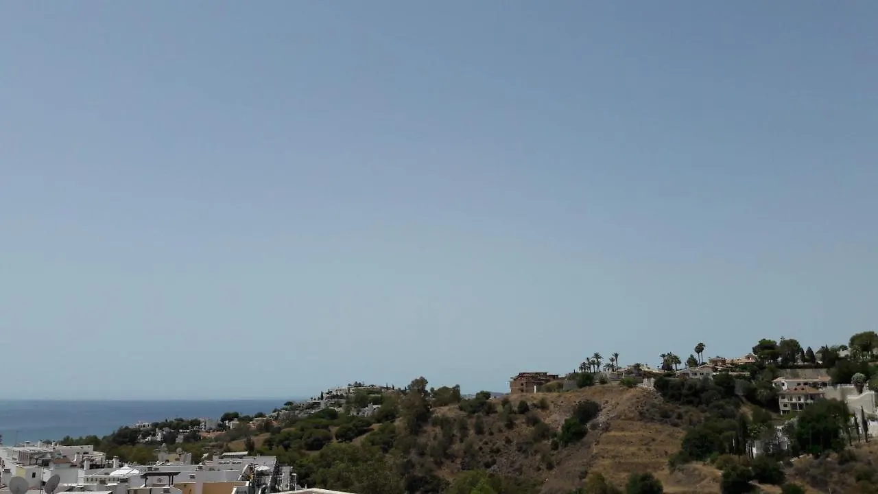 Newly Renovated Discover The Truth About Our Beautiful Oceanfront Apartment In Benalmadena Recent Renovations And New Management Ensure An Unforgettable Stay Book Now And Experience It For Yourself Spanje